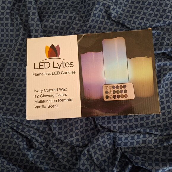 flameless LED candles - Picture 1 of 4